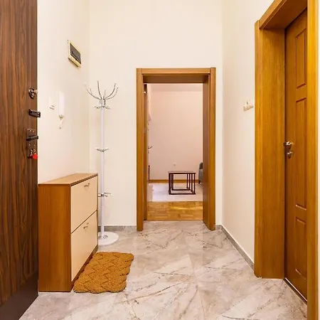 Bright Escape: Modern & Cozy 1bd Appartement Plovdiv